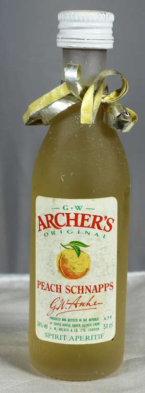 Mini liquor bottle - Archers - Peach schnapps