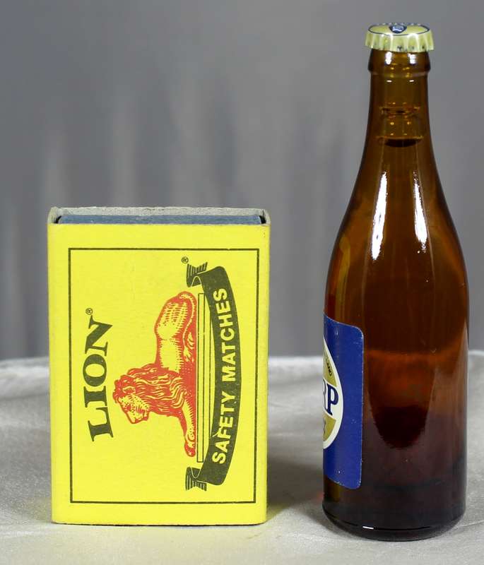 Mini liquor bottle - Harp Lager