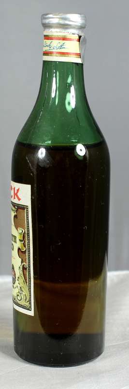 Mini liquor bottles - Stock - Vermouth bianco
