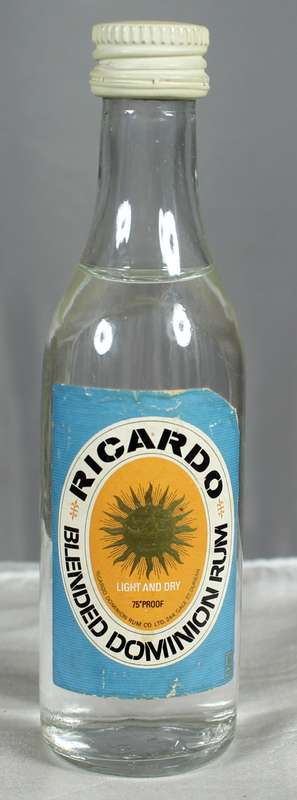 Mini liquor bottles - Ricardo - Dominian rum