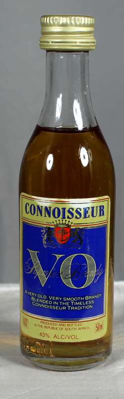 Mini liquor bottles - Connoissier brandy
