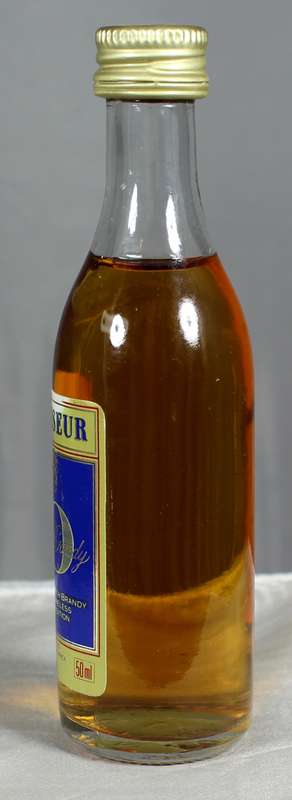 Mini liquor bottles - Connoissier brandy