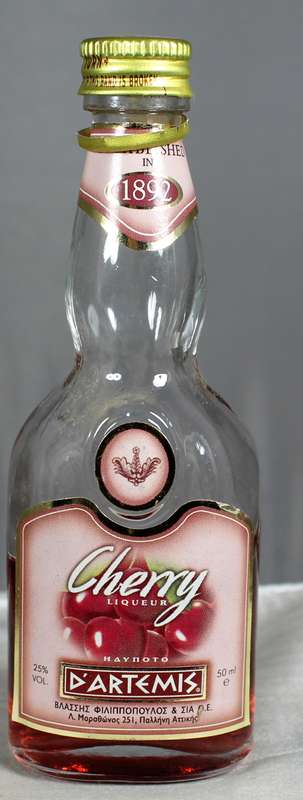 Mini liquor bottles - D'Artemis - Cherry liqueur