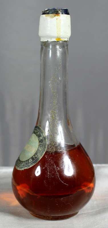 Mini liquor bottles - Rynbende Schiedam