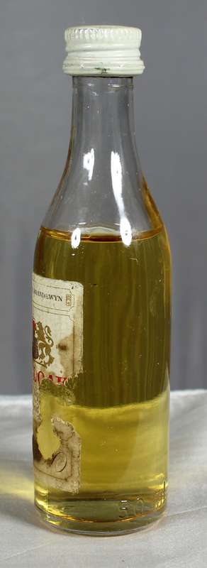 Mini liquor bottles - Royal Oak brandy