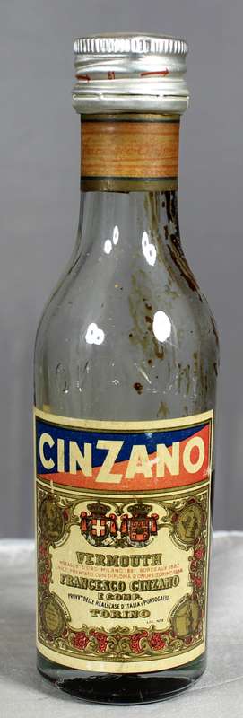 Mini liquor bottles - Cinzano - Vermouth