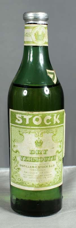 Mini liquor bottles - Stock - Dry vermouth