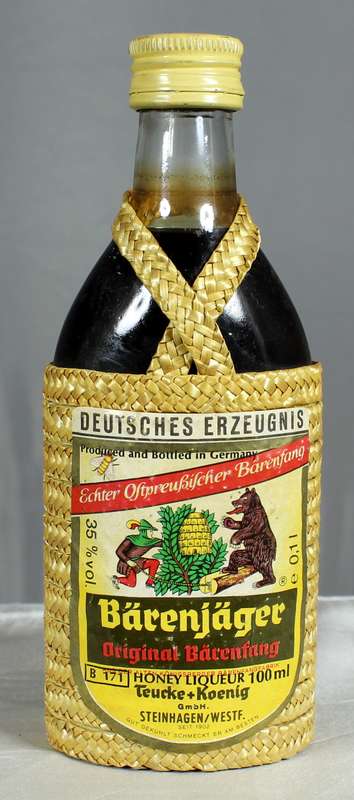 Mini liquor bottles - Barenjager