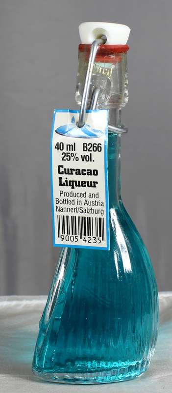 Mini liquor bottles - Curacao liqueur