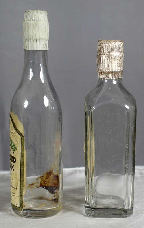 Mini liquor bottles - Pair of liqueur bottled - Consolate & Gilbey's gin