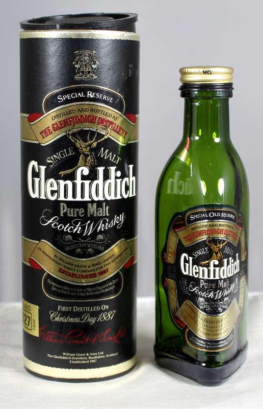 Mini liquor bottles - Glenfiddich Scotch whisky