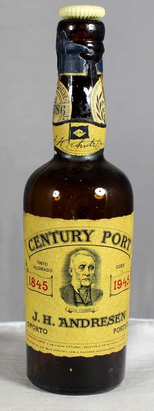 Mini liquor bottles - Century Port