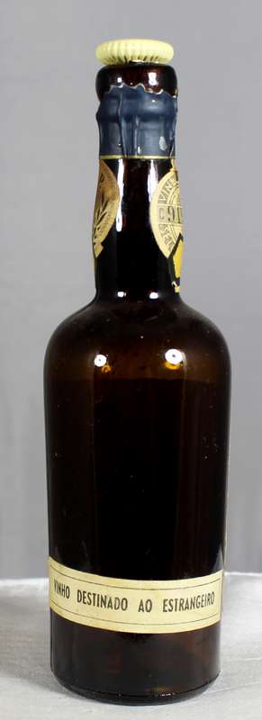 Mini liquor bottles - Century Port