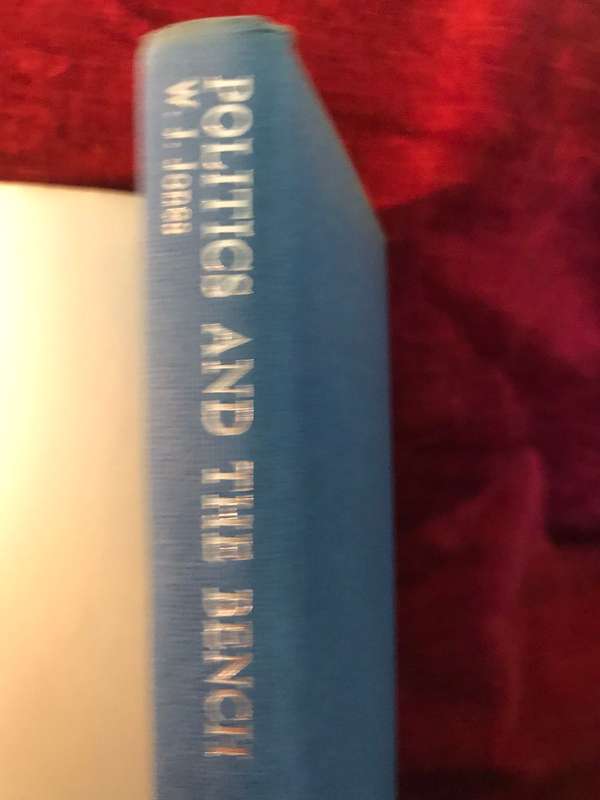 Politics and the Bench: Judges and the Origins of the English Civil War - WJ Jones (1971 1st Ed)