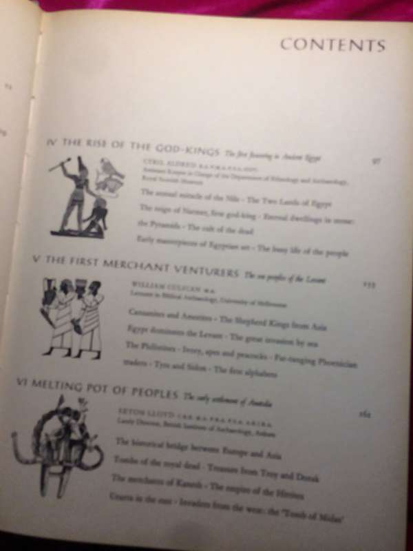 The Dawn of Civilization: The First World Survey of Human Cultures in Early Times - Stuart Piggott