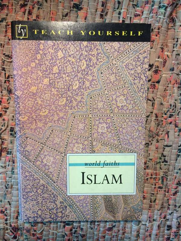 Islam - Ruqaiyyah Maqsood