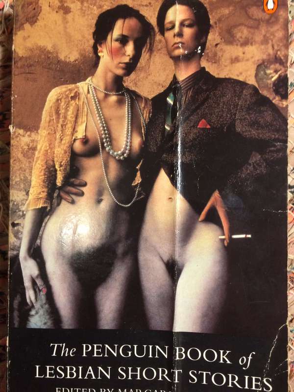 The Penguin Book of Lesbian Short Stories - Edited by Margaret Reynolds