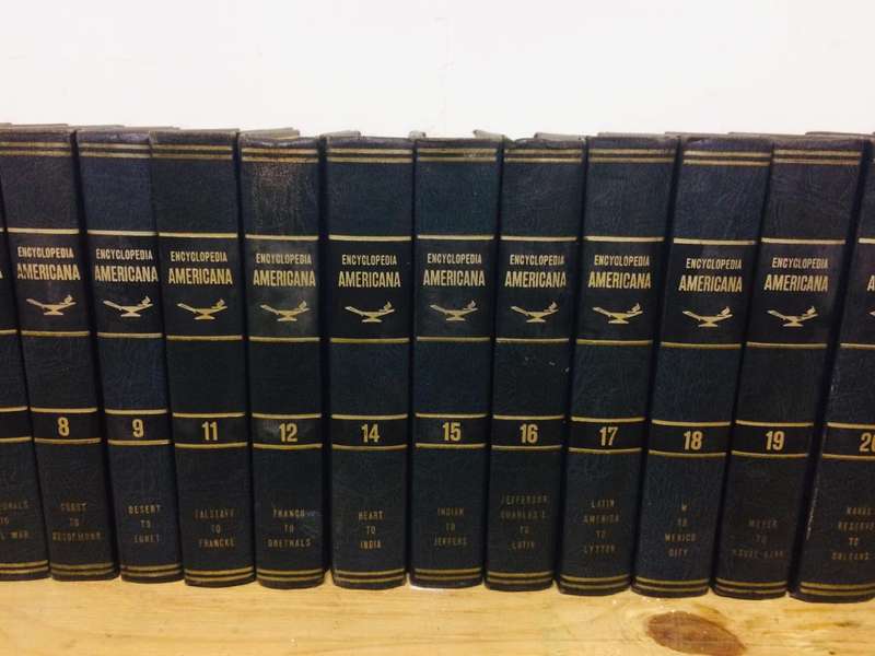 Encyclopedia Americana Set - 25 Volumes (1970)