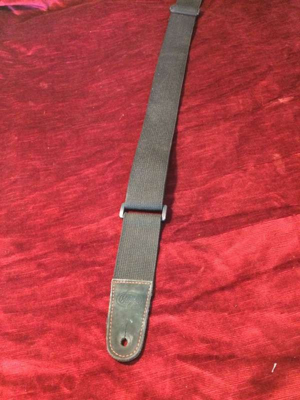 Billy Guitar Strap with Leather Ends