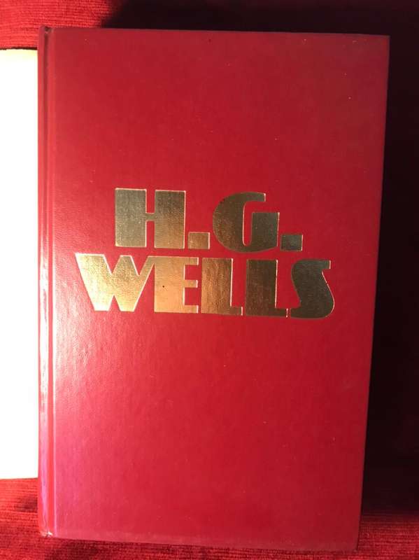 Seven Famous Novels - HG Wells (1983 Hardcover)