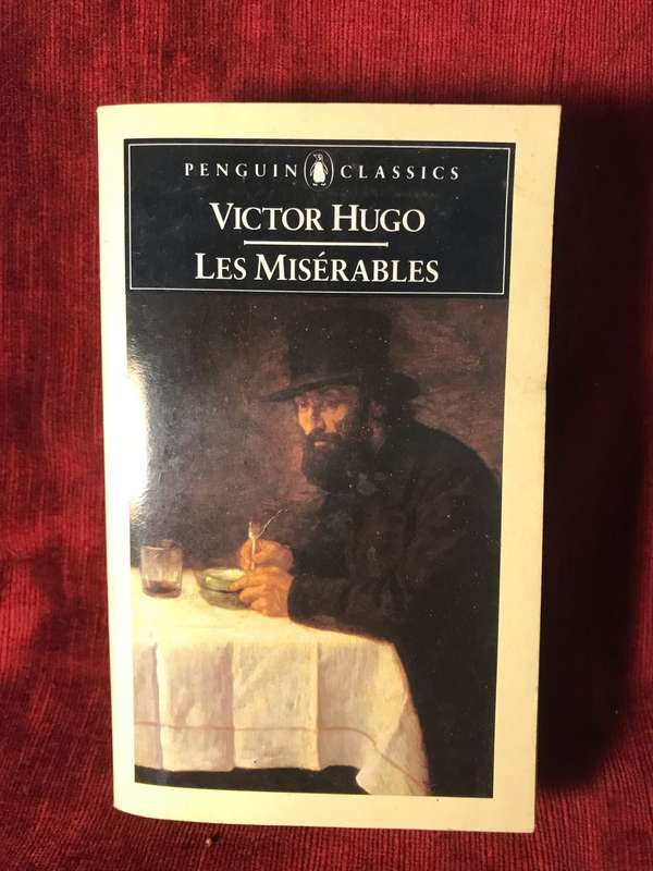 Les Miserables - Victor Hugo (1982 - Penguin Classics Single Volume Edition - 1232 pages)