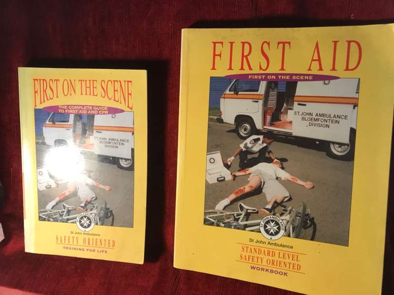 First Aid - 2x Book bundle | COMPLETE GUIDE TO FIRST AID & CPR