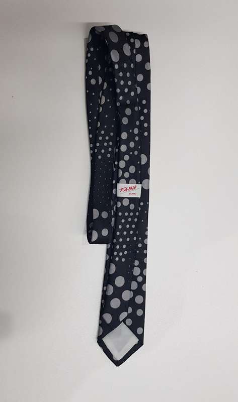Mens Neckties: Description: Slimline necktie made by Fabio of Milano.