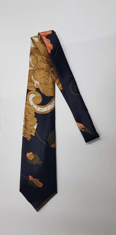 Mens Neckties: Description: Necktie label handmade all silk, dry clean, made in England.