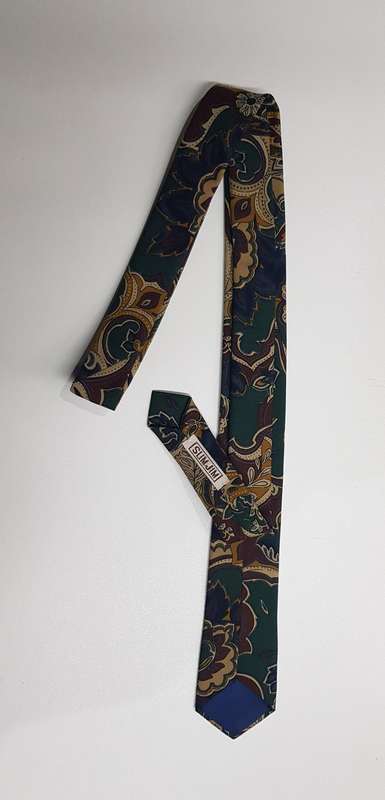 Mens Neckties: Description: Slimline necktie made by Slim Jim.