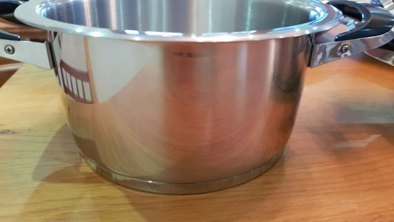 AMC cookware set (a set consisting of 18x pieces).