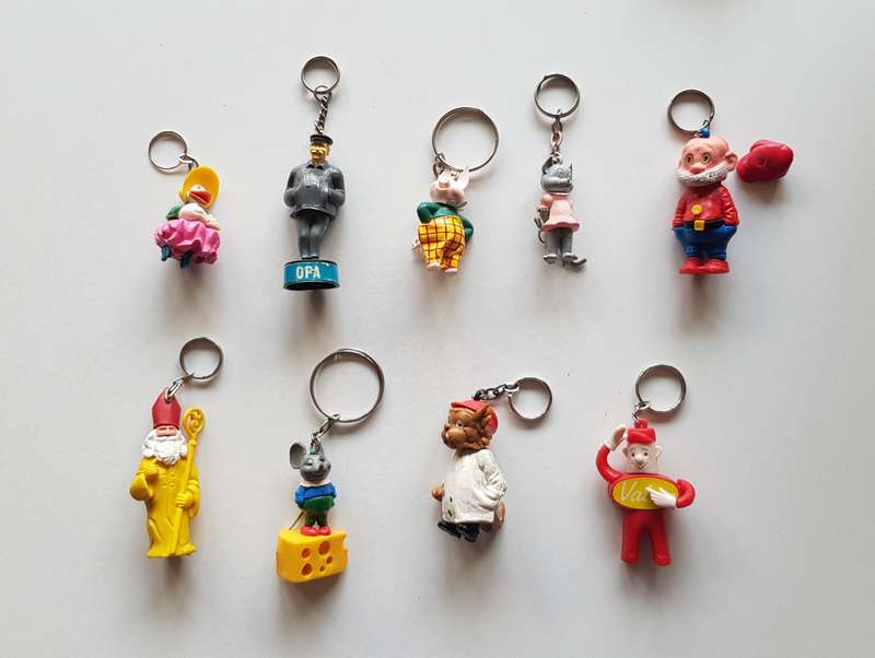 Vintage 1970s Dutch Advertising Figurines keyring collectables. An assortment of 9x vintage keyring