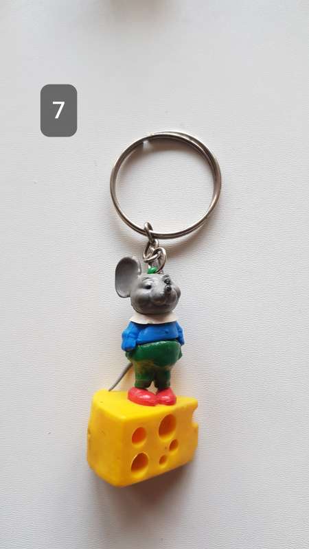 Vintage 1970s Dutch Advertising Figurines keyring collectables. An assortment of 9x vintage keyring
