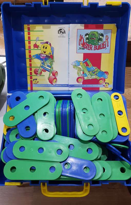 Smile Educational Toys  Monster Builder jumbo-sized construction set.