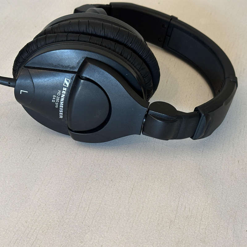 Sennheiser HD 280 Pro Studio-Grade Headphones