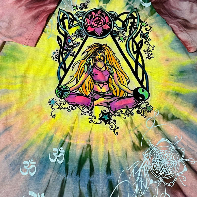 Yogi Girl Straight-cut Tie-dye T-Shirt