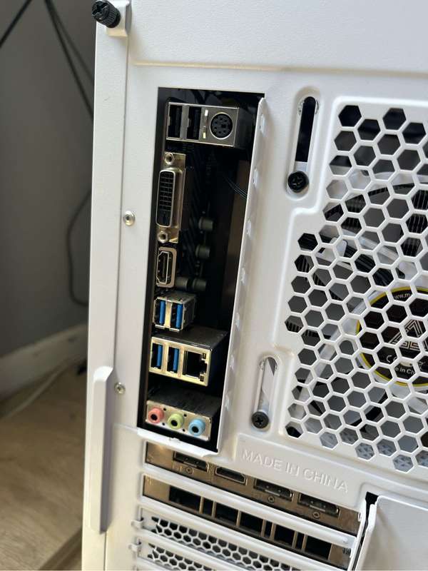 RX5700XT gaming pc