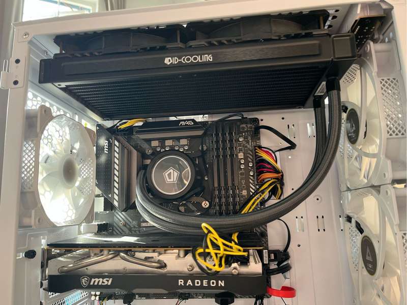 RX5700XT gaming pc