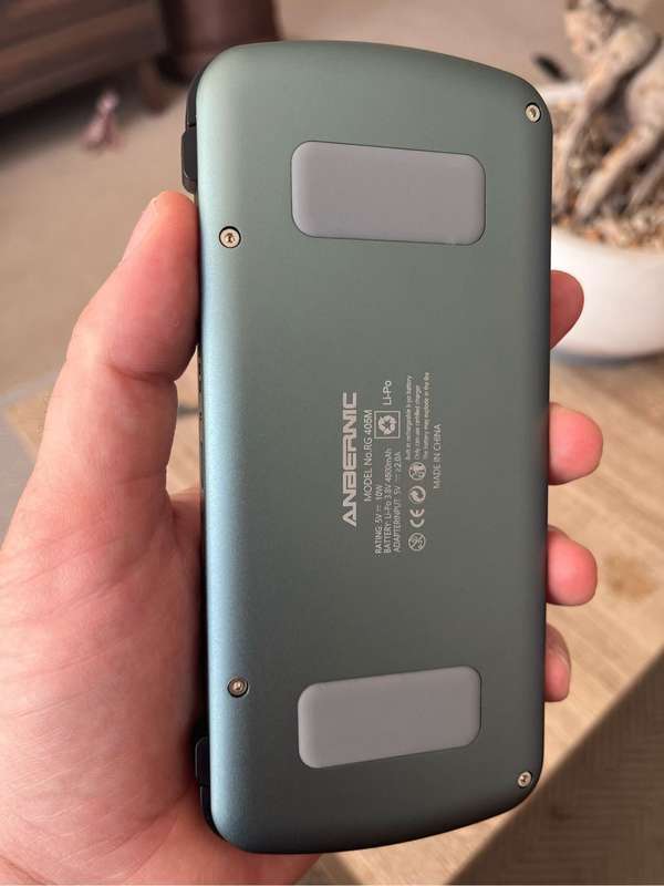 Anbernic RG405M