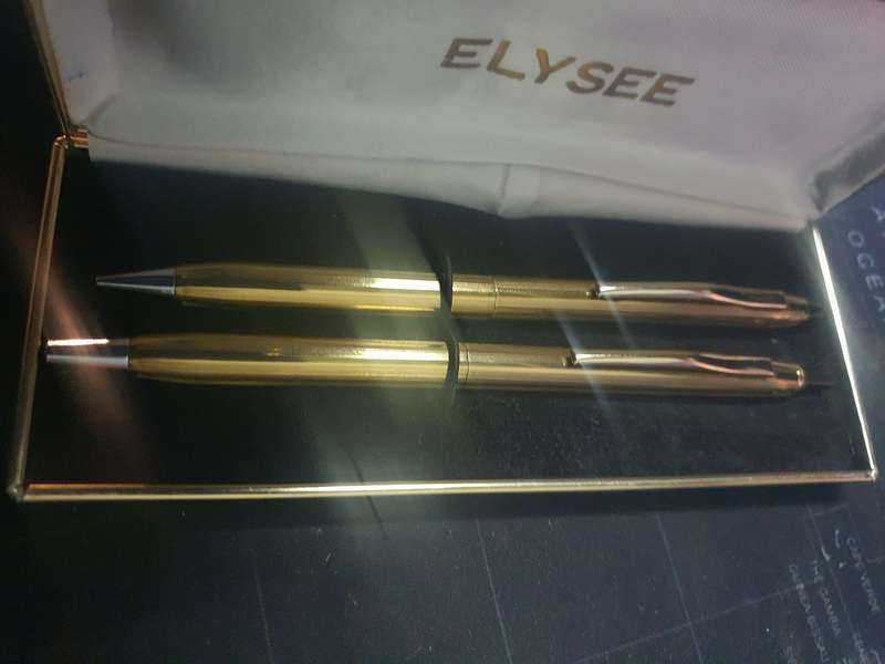 Elysee pen and pencil set.