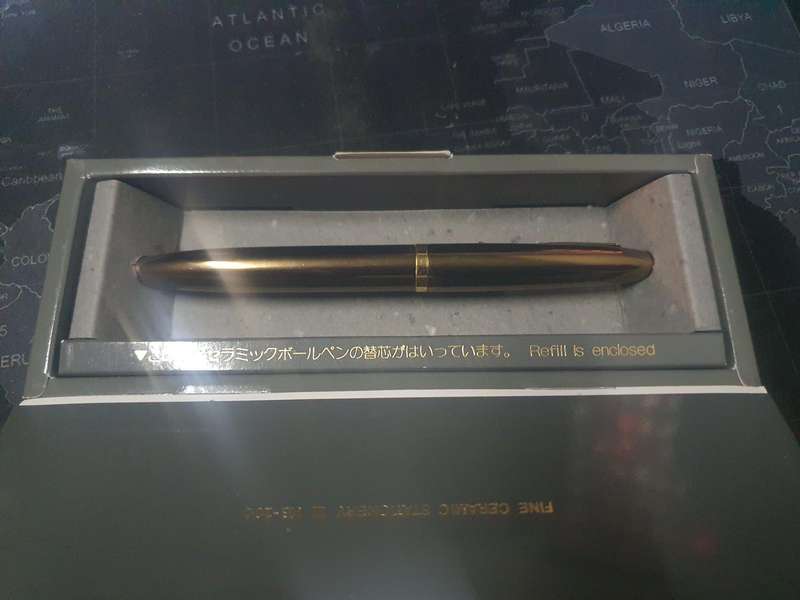 Ceramic KB-200 Kyocera water based ball point pen