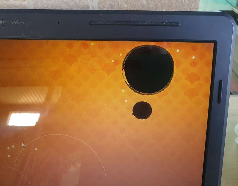 Compaq Presario CQ60 Laptop Fault on screen
