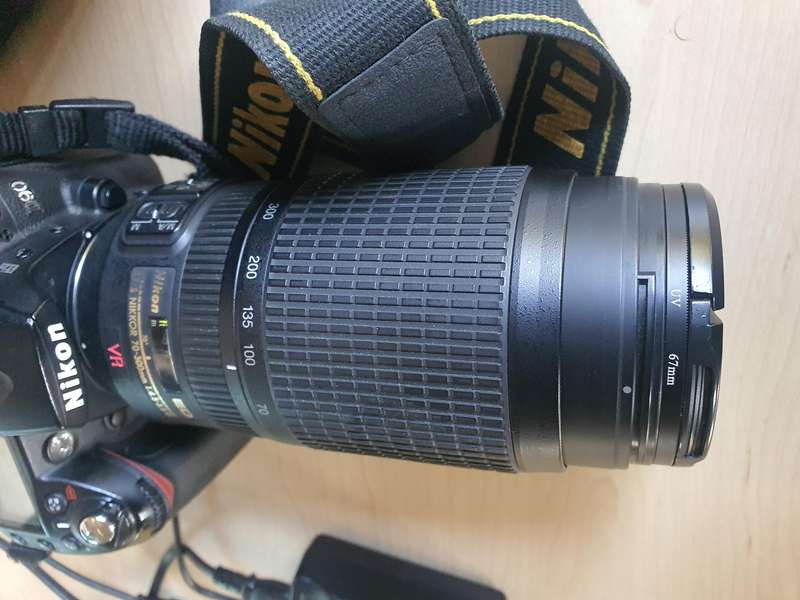 Nikon D90 Camera with AF-6 NIKKOR 70-300mm VR Lens