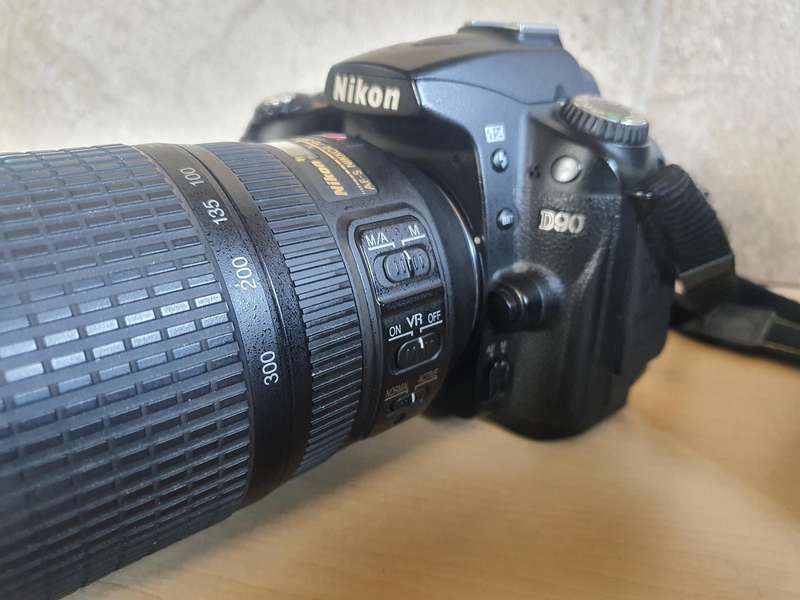 Nikon D90 Camera with AF-6 NIKKOR 70-300mm VR Lens