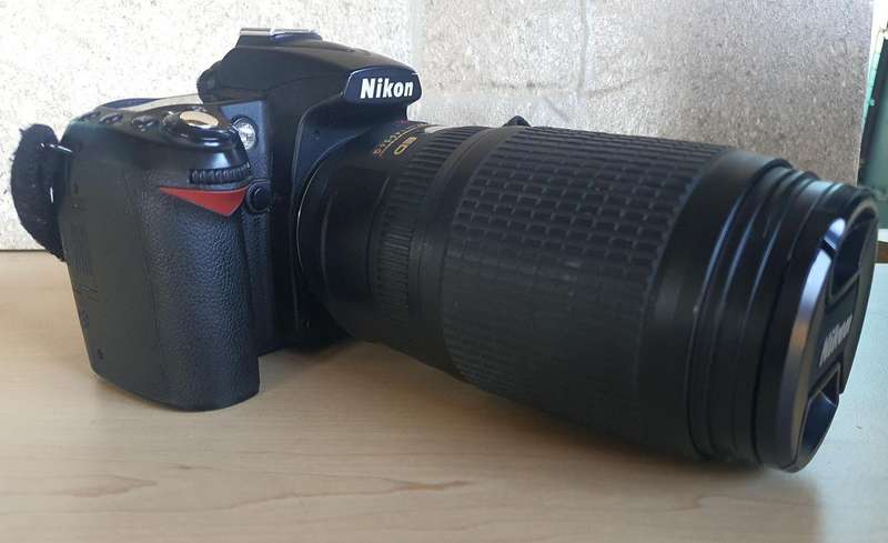Nikon D90 Camera with AF-6 NIKKOR 70-300mm VR Lens