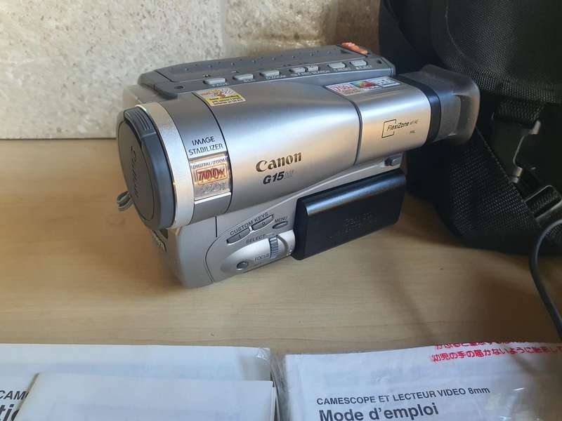 Antique Canon G15hi Video Camera
