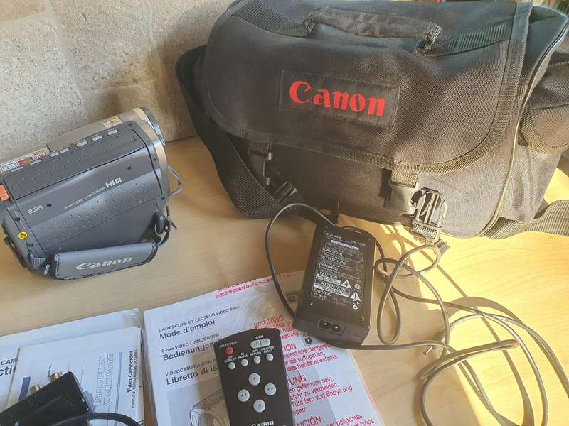 Antique Canon G15hi Video Camera