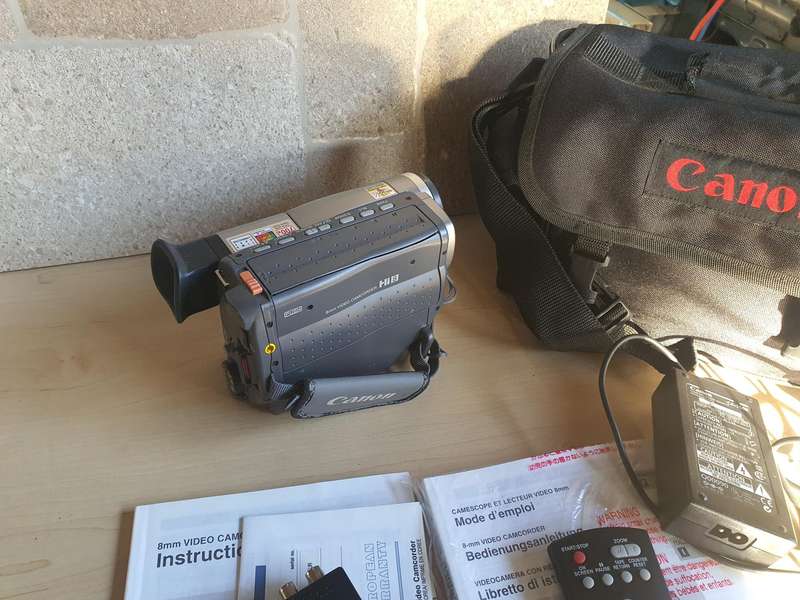 Antique Canon G15hi Video Camera
