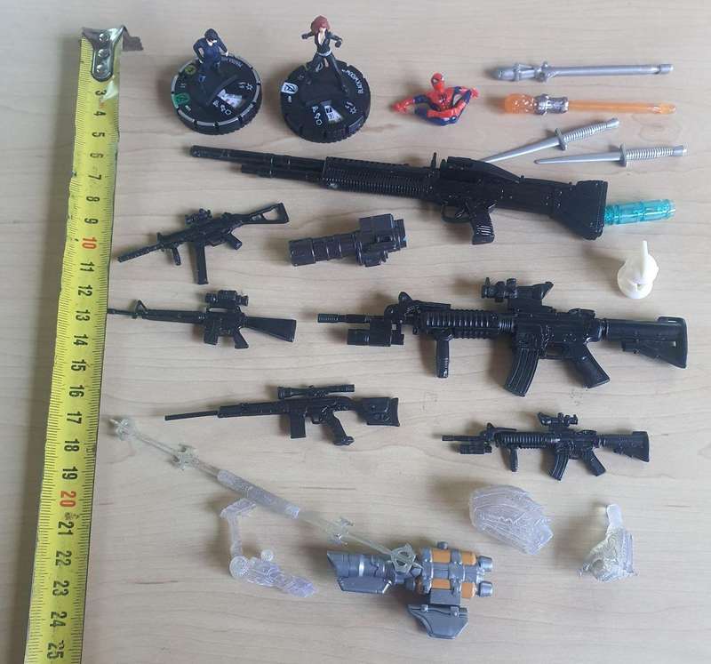 Set off small toys and figure guns and weapons