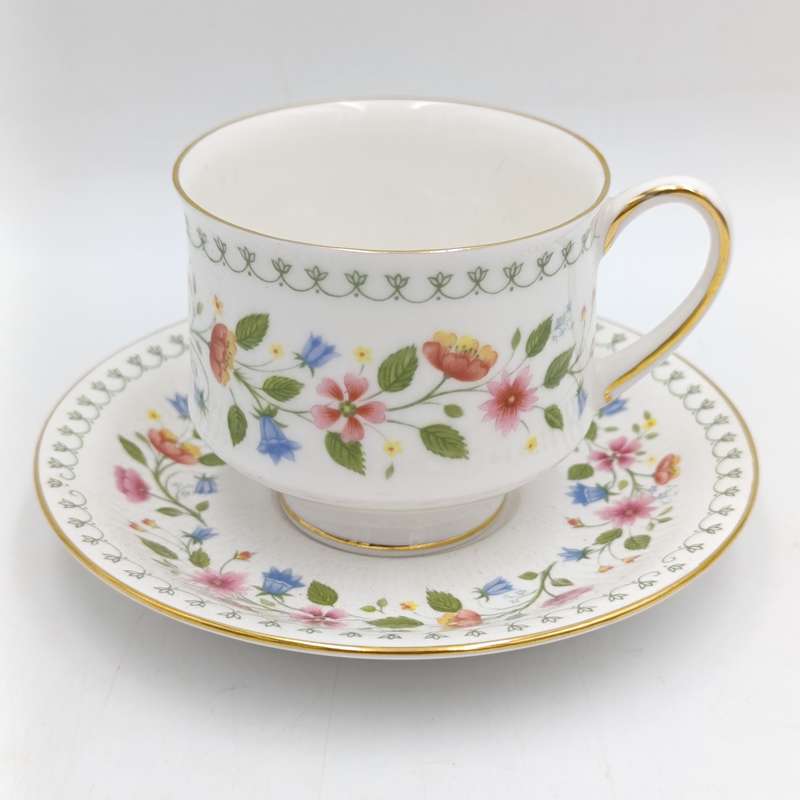 Paragon Anastasia Porcelain duo