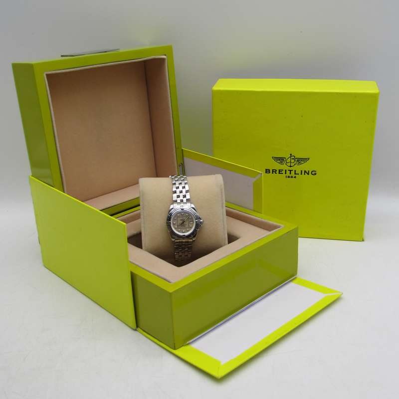 ORIGINAL Breitling Cockpit A71356 ladies watch with box, working - Recently serviced for over R13000